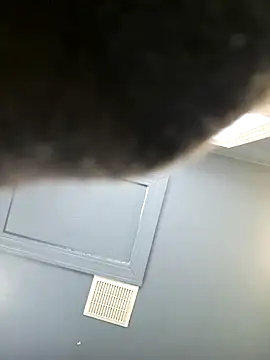 Snapshot of chocolate_bella chatting on 11/05/25, 08:53 chocolate bella online show from 11/05/25, 08:53