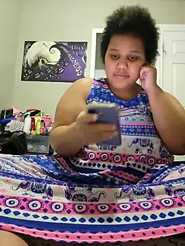 Snapshot of chocolate_bella chatting on 01/06/26, 05:33 chocolate bella online show from 01/06/26, 05:33