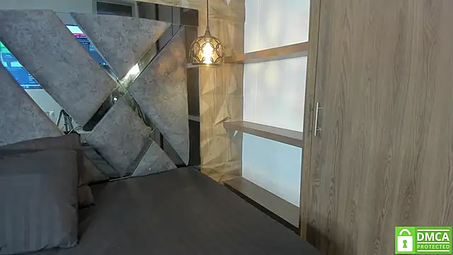 Snapshot of Ava_Bonny chatting on 09/27/25, 04:28 Ava Bonny online show from 09/27/25, 04:28