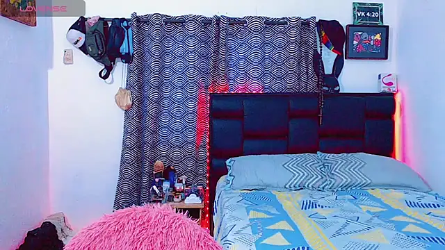 Azley sweet online show from 11/13/25, 04:28