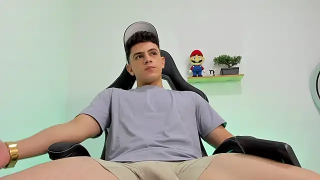 Mikecooper online show from 02/06/26, 05:23