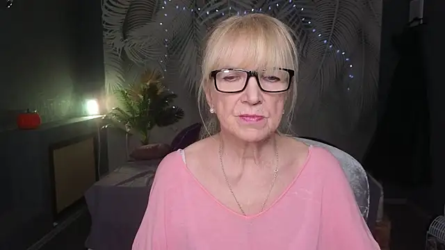 Sabina Ros online show from 03/06/26, 07:16