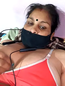 Love-pari077 online show from 11/20/25, 03:01