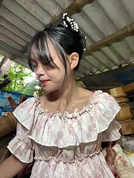 Snapshot of AdamLazis chatting on 09/09/25, 10:04 AdamLazis online show from 09/09/25, 10:04