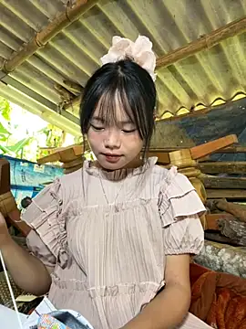 Snapshot of AdamLazis chatting on 09/21/25, 12:56 AdamLazis online show from 09/21/25, 12:56