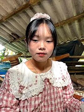 Snapshot of AdamLazis chatting on 09/24/25, 07:55 AdamLazis online show from 09/24/25, 07:55