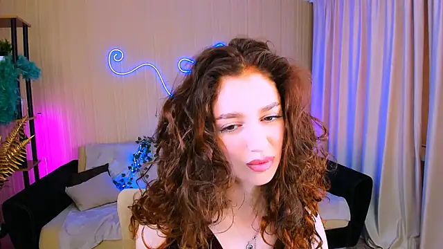 ChristinaConteeree online show from 10/02/25, 01:18