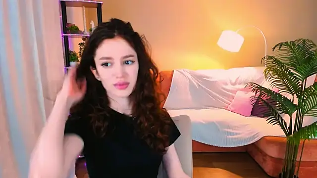 ChristinaConteeree online show from 10/03/25, 04:15