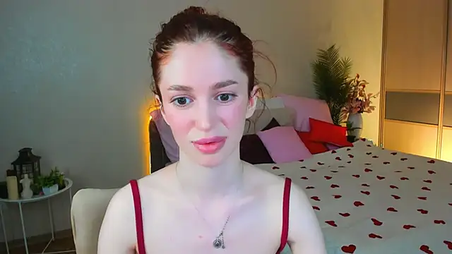 ChristinaConteeree online show from 05/15/26, 05:09