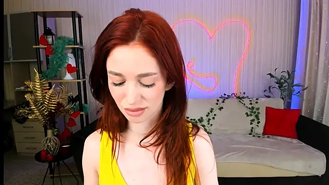 Snapshot of ChristinaConteeree chatting on 06/12/26, 07:13 ChristinaConteeree online show from 06/12/26, 07:13