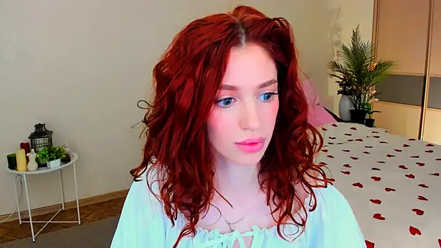 Snapshot of ChristinaConteeree chatting on 06/26/26, 08:24 ChristinaConteeree online show from 06/26/26, 08:24