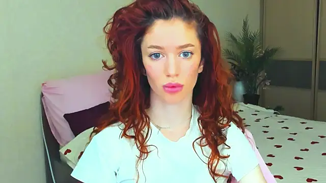 Snapshot of ChristinaConteeree chatting on 07/18/26, 11:14 ChristinaConteeree online show from 07/18/26, 11:14