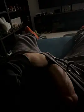 Frankieyyy1 online show from 01/09/26, 10:22