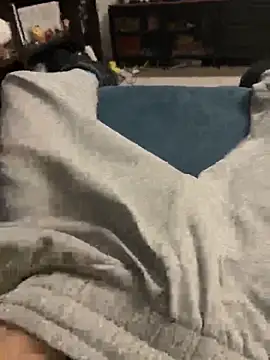 Frankieyyy1 online show from 02/13/26, 11:23