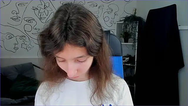 EmmanuellBrown online show from 10/01/25, 10:10