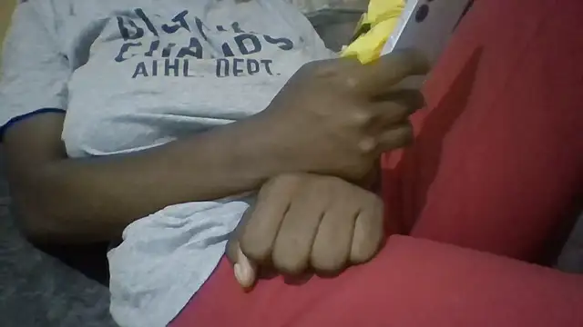 Snapshot of sexyonettt chatting on 09/26/25, 09:02 sexyonettt online show from 09/26/25, 09:02