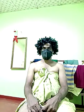 hotblack7 online show from 04/15/26, 06:42