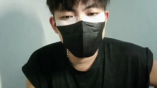 bigbb101011 online show from 09/11/25, 01:00