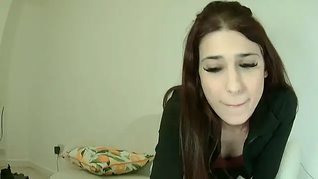 Snapshot of ASAIN_VIRGIN_ARIA chatting on 04/30/26, 10:25 ASAIN VIRGIN ARIA online show from 04/30/26, 10:25
