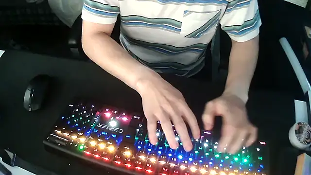 Snapshot of solooboy18 chatting on 09/30/25, 09:14 solooboy18 online show from 09/30/25, 09:14