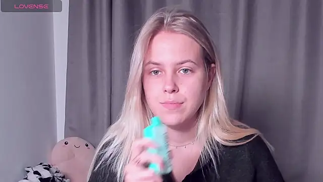 AngelAnty online show from 09/20/25, 03:02