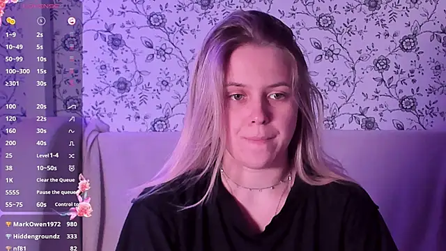 AngelAnty online show from 12/13/25, 07:53