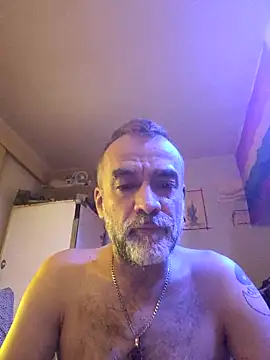 GabyCollado5 online show from 10/10/25, 06:45