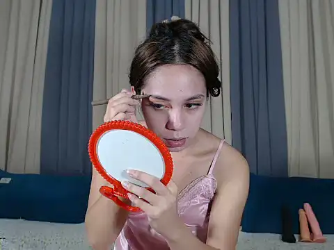 Snapshot of Jadehotcum chatting on 06/15/26, 01:35 Jadehotcum online show from 06/15/26, 01:35