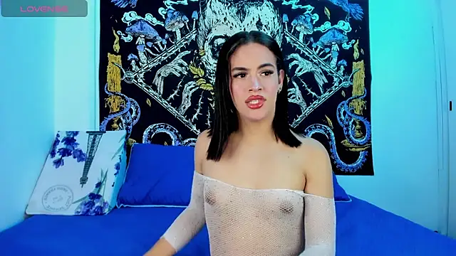 Snapshot of Mafer_Osorio chatting on 10/08/25, 02:42 Mafer Osorio online show from 10/08/25, 02:42