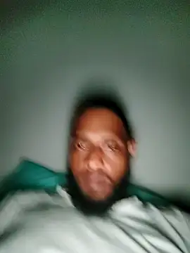 Snapshot of Henryzd chatting on 10/29/25, 06:53 Henryzd online show from 10/29/25, 06:53