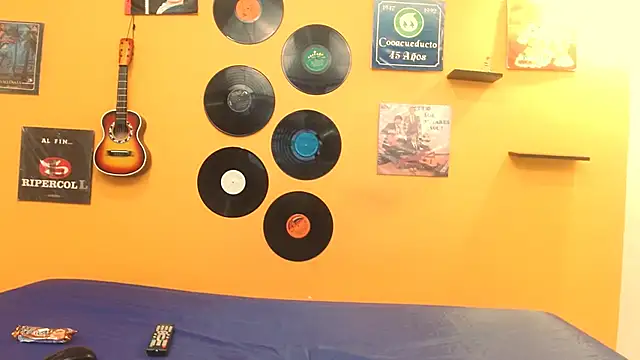 meisevil77 online show from 09/20/25, 03:07