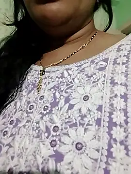 Snapshot of Monika_Telugu_Girl chatting on 11/24/25, 02:06 Monika Telugu Girl online show from 11/24/25, 02:06