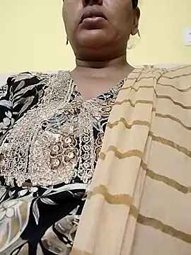 Snapshot of Monika_Telugu_Girl chatting on 12/02/25, 07:20 Monika Telugu Girl online show from 12/02/25, 07:20