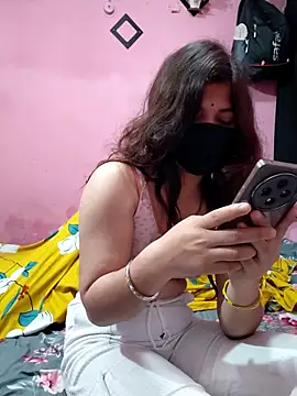 Snapshot of hiddennisha chatting on 04/02/26, 03:04 hiddennisha online show from 04/02/26, 03:04