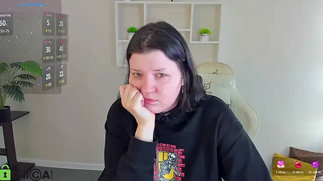 Michele Greenn online show from 11/02/25, 01:08