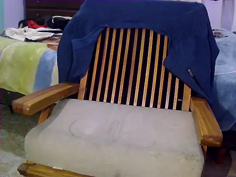 CesarLeyess online show from 05/27/26, 08:11