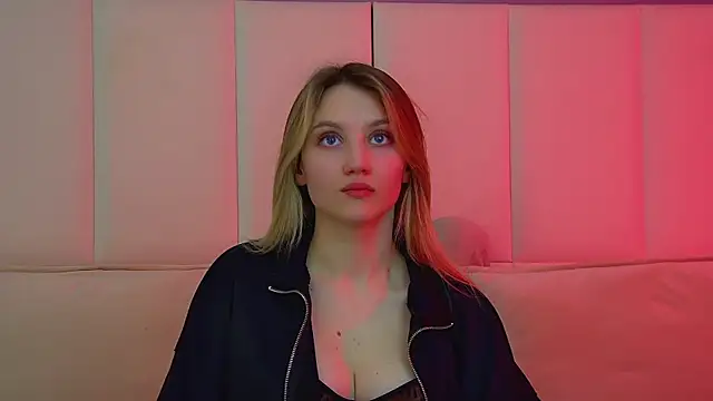 Snapshot of StacyEvances chatting on 03/11/26, 07:09 StacyEvances online show from 03/11/26, 07:09