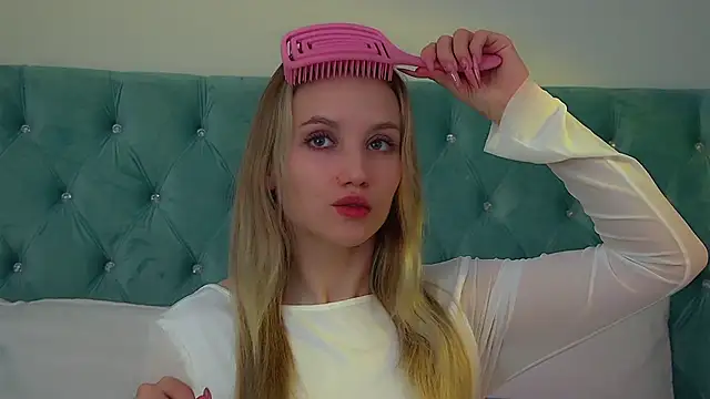 Snapshot of StacyEvances chatting on 03/14/26, 06:24 StacyEvances online show from 03/14/26, 06:24