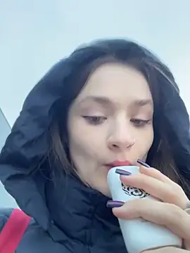 KittyQueeny online show from 11/22/25, 07:07