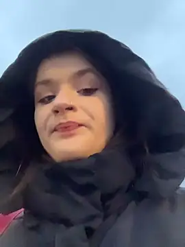 KittyQueeny online show from 11/29/25, 01:14