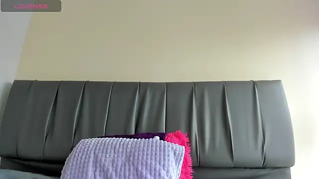 iisabella noa online show from 03/19/26, 12:20