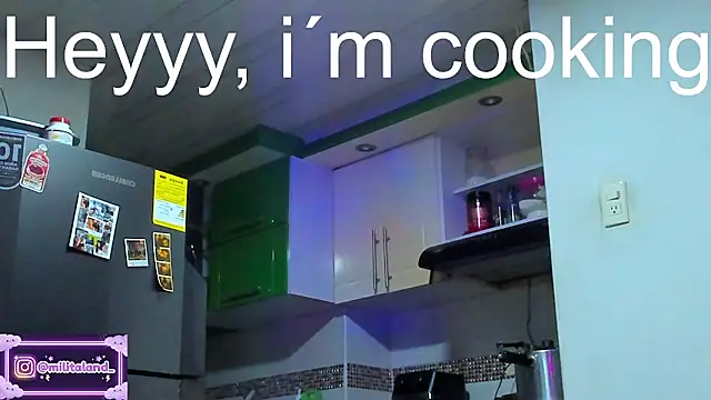 milita houston online show from 09/30/25, 02:38