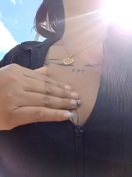 Snapshot of LunaHot_777 chatting on 09/15/25, 07:14 LunaHot 777 online show from 09/15/25, 07:14