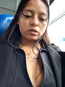 Snapshot of LunaHot_777 chatting on 10/09/25, 06:17 LunaHot 777 online show from 10/09/25, 06:17