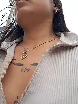 LunaHot 777 online show from 12/20/25, 06:37