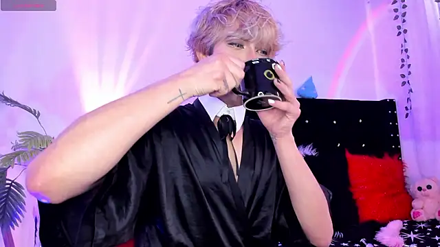 Cooperrosscute233 online show from 02/03/26, 03:39