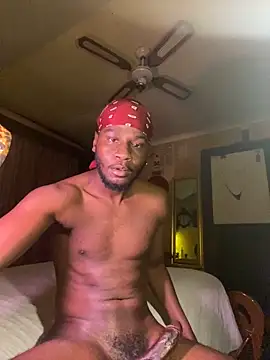 Snapshot of black_Man_dingo chatting on 12/13/25, 11:10 black Man dingo online show from 12/13/25, 11:10