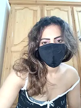 Snapshot of ghadiraa chatting on 02/20/26, 11:49 ghadiraa online show from 02/20/26, 11:49