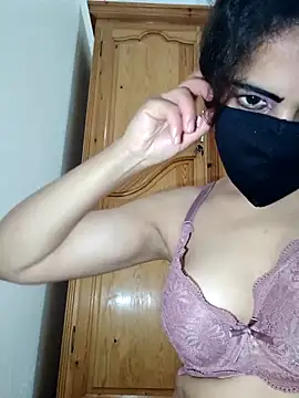 Snapshot of ghadiraa chatting on 02/26/26, 03:05 ghadiraa online show from 02/26/26, 03:05