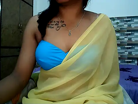 HOT AARVI11 online show from 11/24/25, 04:18